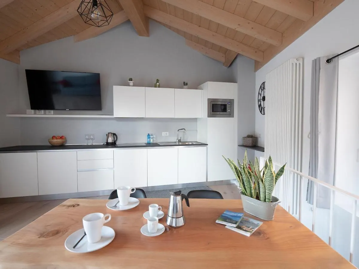 Apartment Bellano Holidays - Casa Artemio Italy